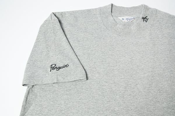 Penguin by Munsingwear × NEW VINTAGE GOLF  mock neck T-shirt ( Gray )